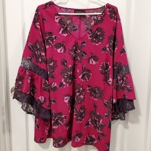 Floral Print Lace Sleeves Blouse